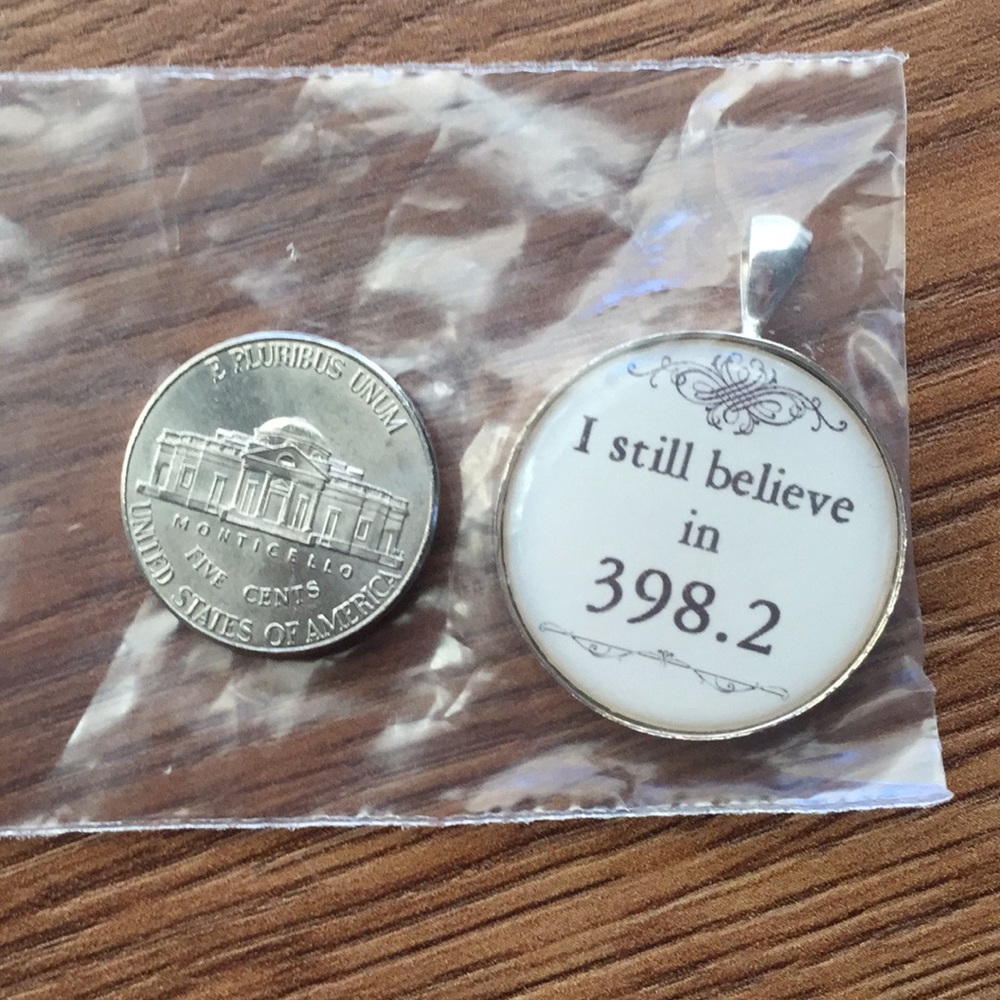 🆕 I Still Believe in Fairytales (398.2) Pendant - Picture 4 of 4